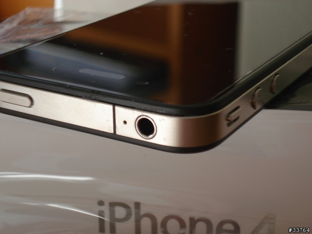 UK Unlock Iphone 4 - 16G & 32G 英國機無鎖板