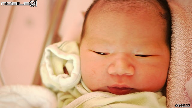 出生不到24HR的小baby