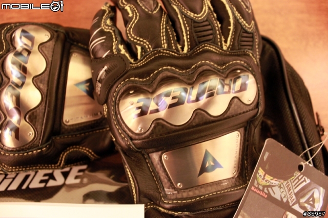 [開箱] 2010 Dainese Guanto Full Metal Pro 長手套 惡魔頭頭