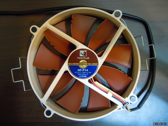 [開箱分享]貓頭鷹Noctua NH-D14塔式散熱器