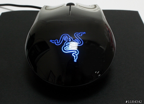◤分享◢ RAZER 地獄狂蛇 鏡面特別版～好銷魂的質感阿！