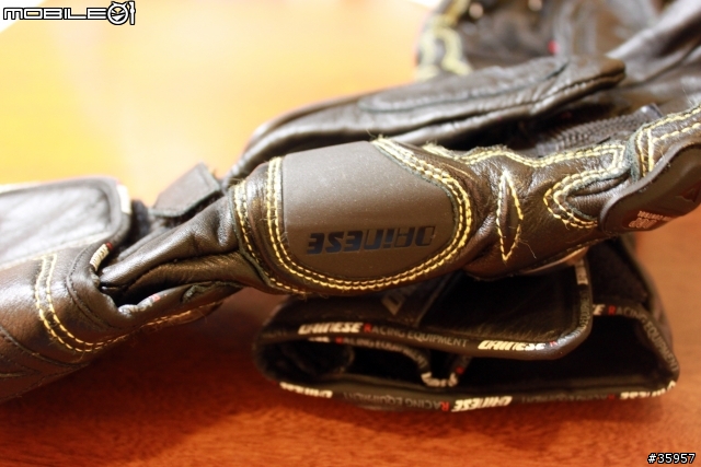 [開箱] 2010 Dainese Guanto Full Metal Pro 長手套 惡魔頭頭