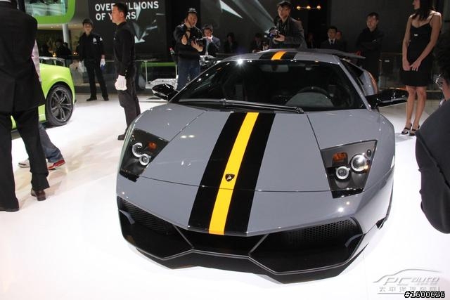 可惜，LP670-SV 沒幾天就撞了！