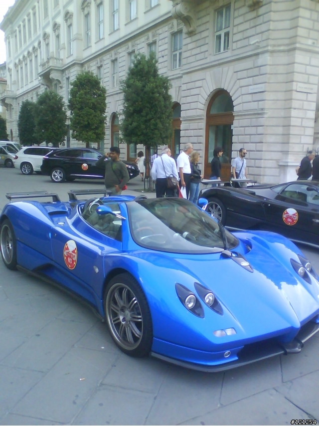 Zonda趴~哪來這麼多的Pagani Zonda啊~連全球限量五台的Zonda Cinque Roadster也有??