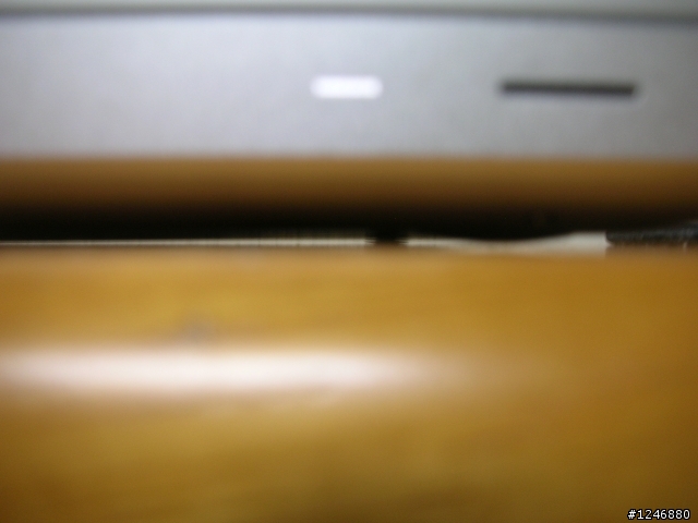 Macbook Pro 蹺蹺板