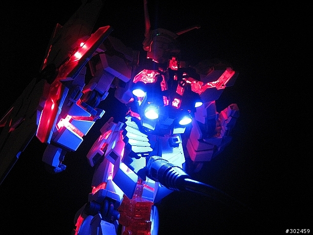發光實驗作No.5 獨角獸毀滅模式 [HGUC] RX-0 Unicorn Gundam [destroy mode]