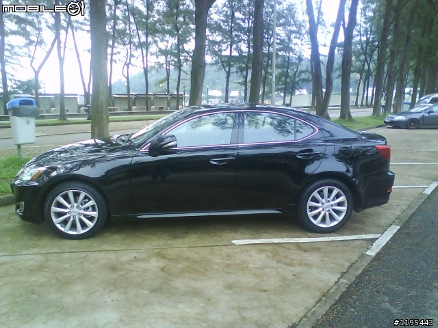 終於加入LEXUS的大家庭囉!!!