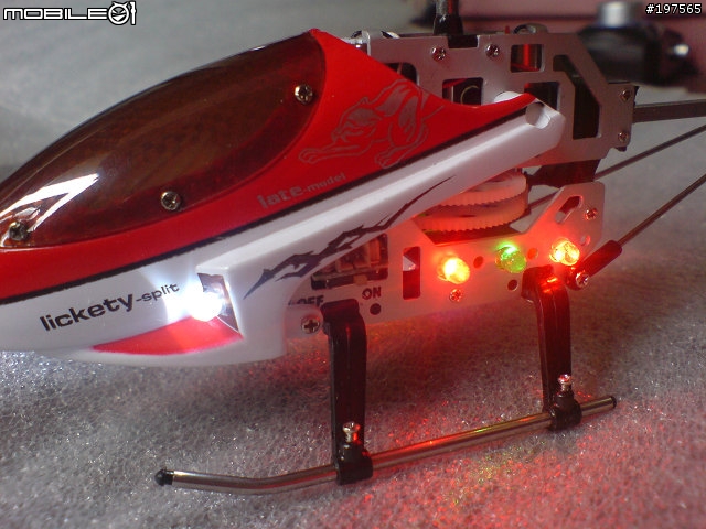 首發:8 LED 三動小型電動直升機2009-5開箱!歡迎小電直愛好者討論