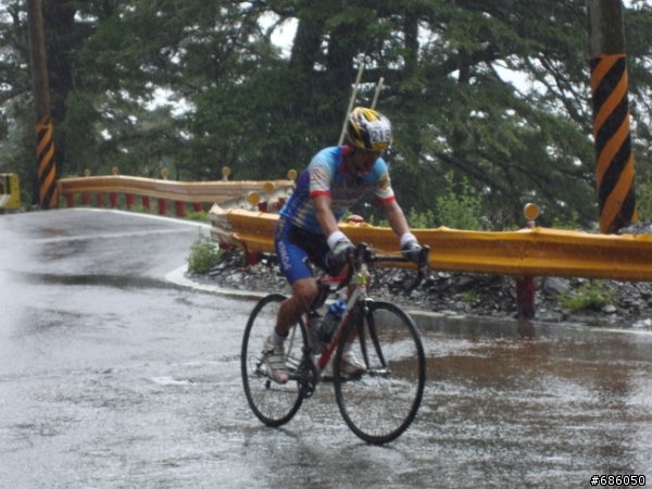 2010「HAHAHE系列」太魯閣單車百登挑戰賽照片分享----主題