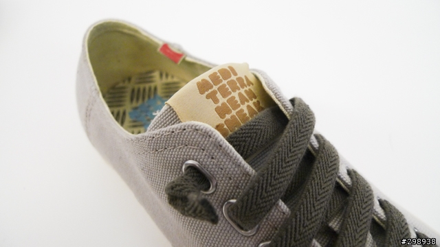 [第一次的開箱]Camper 2010春夏鞋款 PEU Rambla