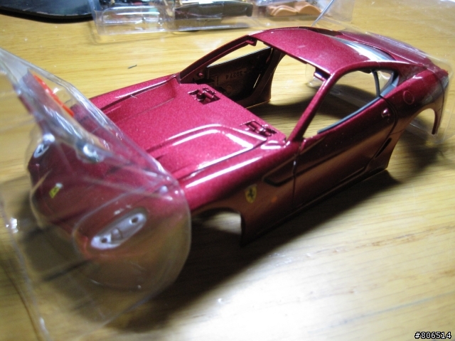 [開箱]Maisto 1:24 Ferrari 599 GTB (紅)