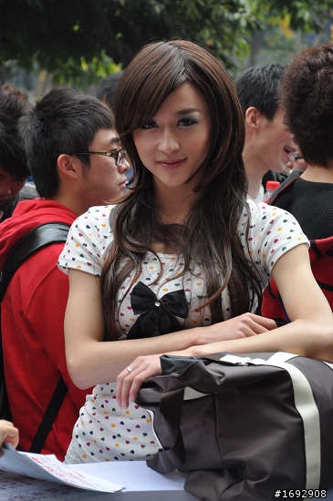 不知道台湾现在流行不流行伪娘