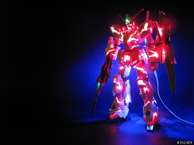 發光實驗作No.5 獨角獸毀滅模式 [HGUC] RX-0 Unicorn Gundam [destroy mode]