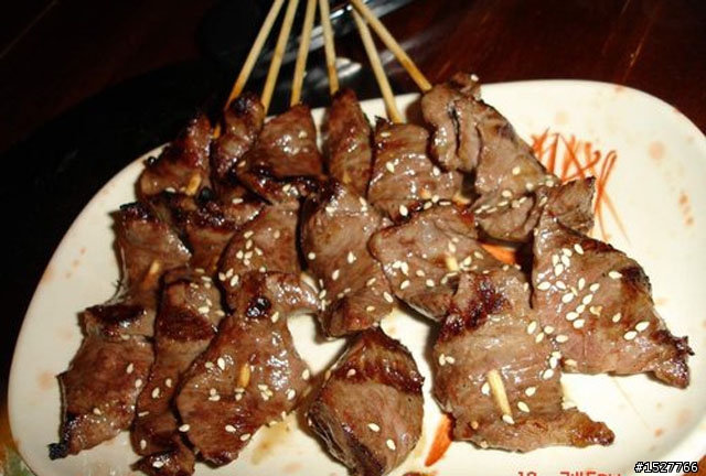 台南碳烤:「食記」秋收二店，穀倉碳烤