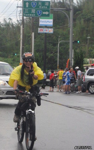 大雨中的騎車(613鹿場賽事的見識與感動)