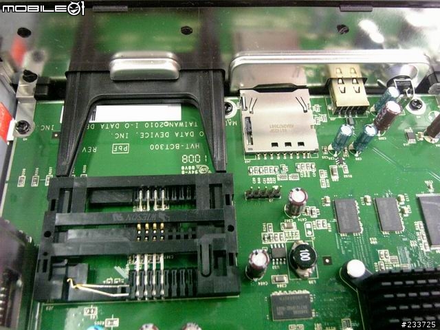 [開刀文]解剖 I.O DATA デジタルチユ ーナー  HVT-BCT300 及 東芝デジタルチユ ーナー  D-TR1