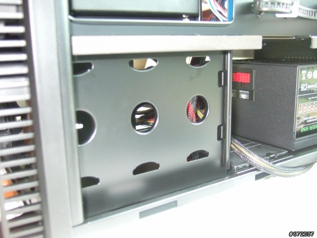 Antec Mini P180安裝問題