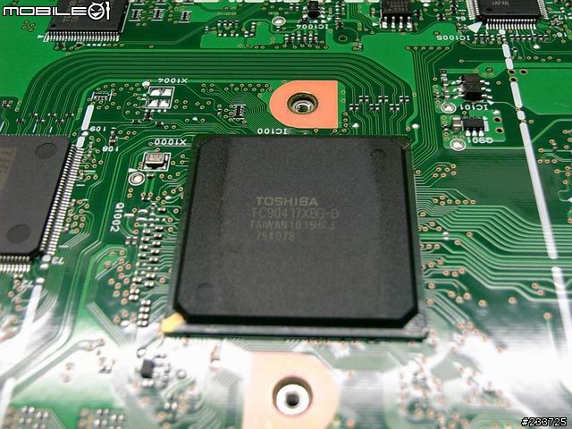 [開刀文]解剖 I.O DATA デジタルチユ ーナー  HVT-BCT300 及 東芝デジタルチユ ーナー  D-TR1