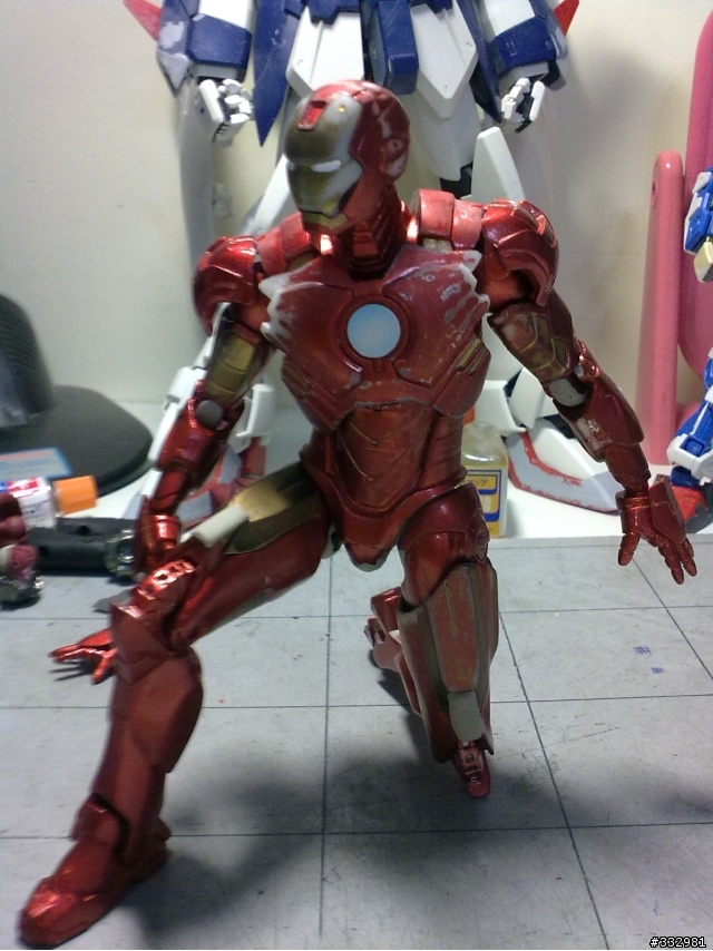 打造8吋的hot toys - MARVEL Select IRONMAN Mark IV