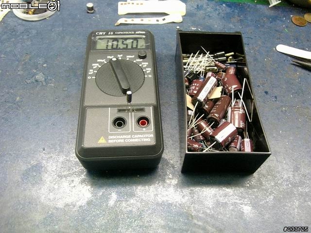 [開刀文]解剖 I.O DATA デジタルチユ ーナー  HVT-BCT300 及 東芝デジタルチユ ーナー  D-TR1