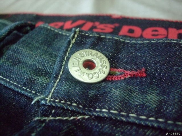 【分享】Levi's Slim Straight 522 完全不專業開箱