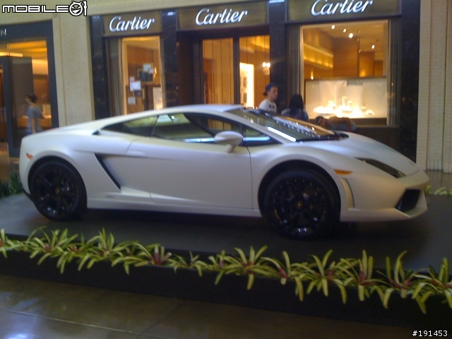 美國逛街看到的車展