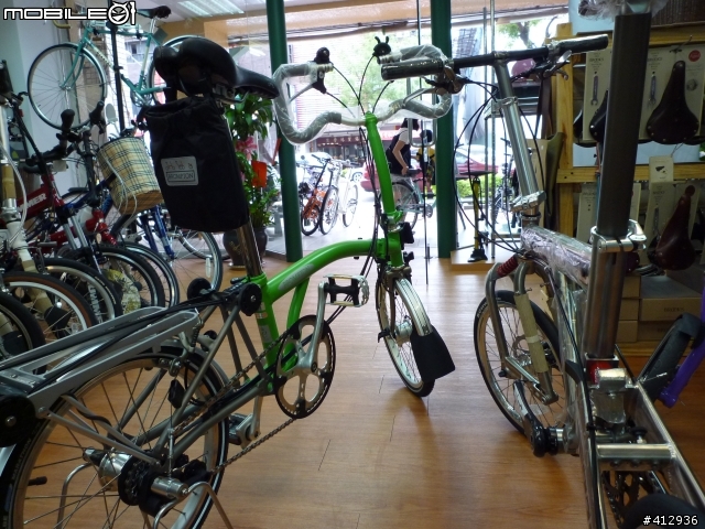 [開箱] BROMPTON Titanium 2010年式 蘋果綠 客製P把鈦布! 鈦布vs鈦鳥大比拼~