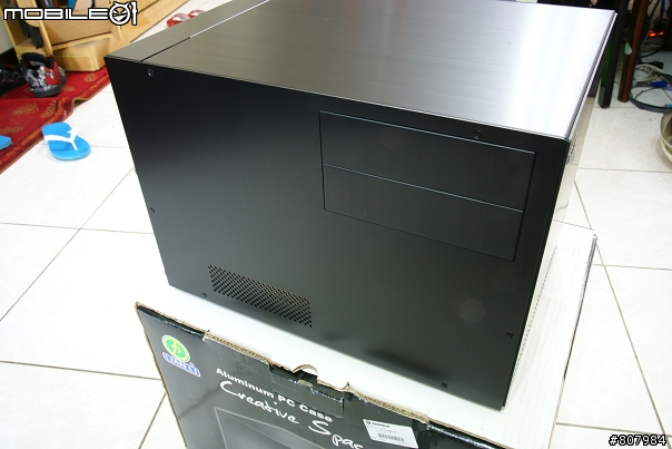 [開箱]我的新HTPC機箱 LIAN LI PC-V351