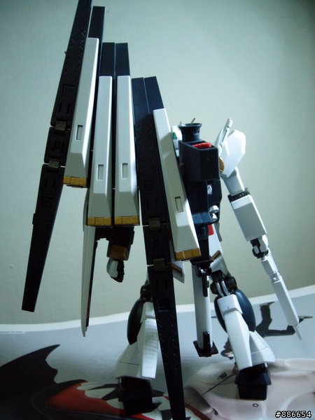 [分享] HGUC NU鋼彈半素組作品!!