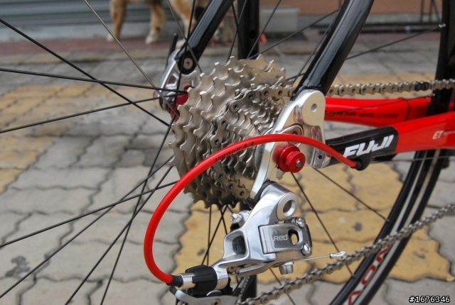 [開箱文 ]  公路車新手 入手  FUJI  SST 3.0