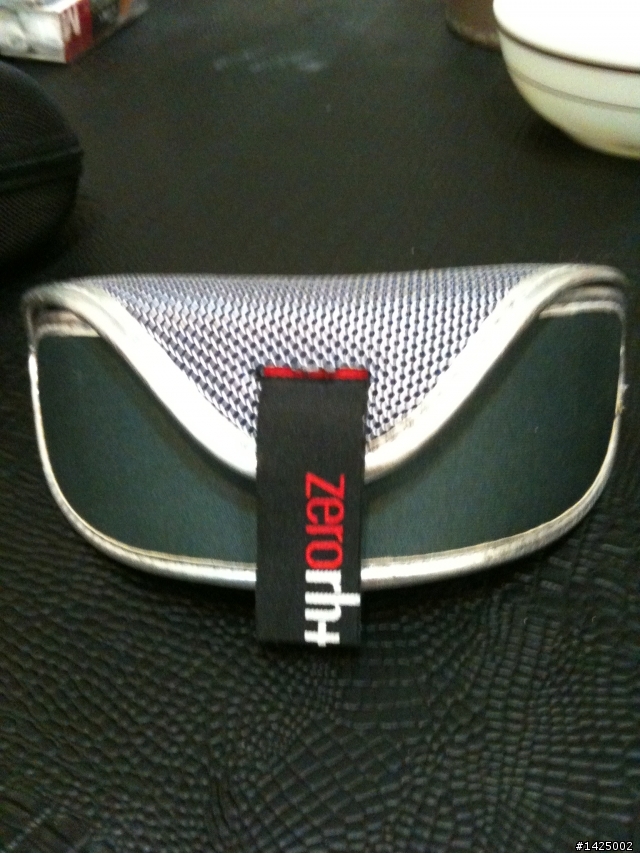 OAKLEY CUSTOM JAWBONE & zerorh+