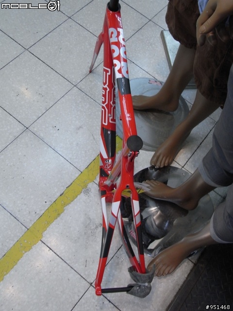 辣椒紅2010年bmc SLC-01車隊版車