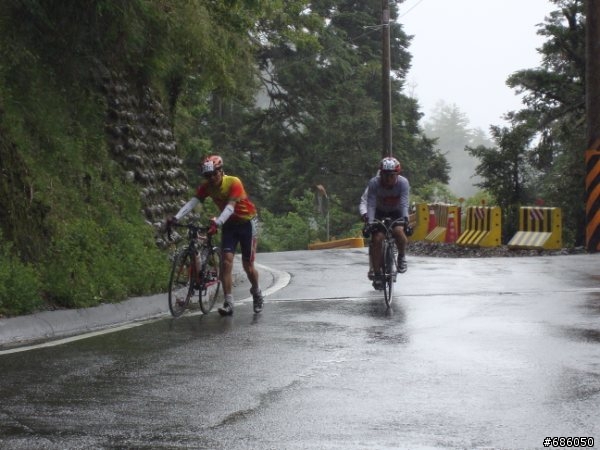 2010「HAHAHE系列」太魯閣單車百登挑戰賽照片分享----主題