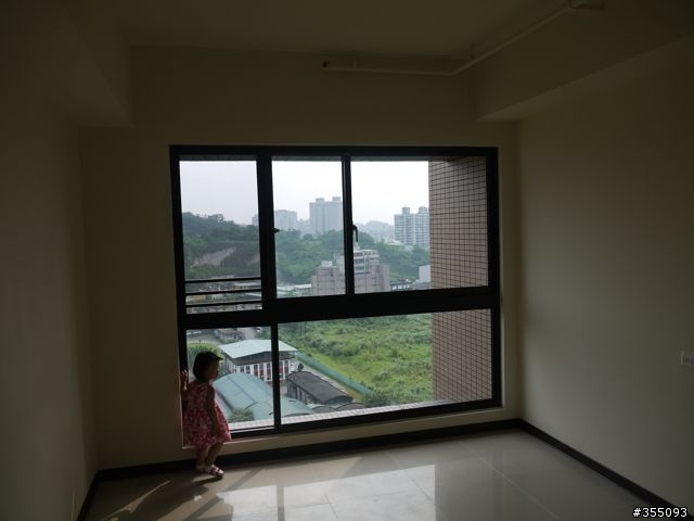 汐止新成屋, 想尋找統包商..(附加室內實景照片)