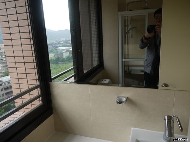 汐止新成屋, 想尋找統包商..(附加室內實景照片)