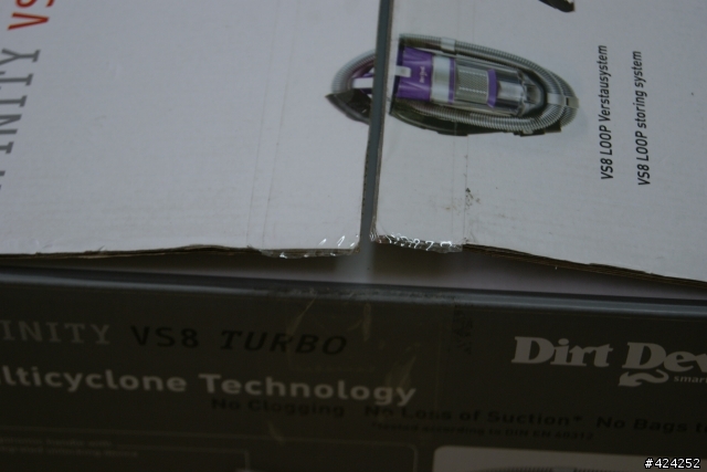[抱怨]PXHOME 購入 Dirt Devil Infinity VS8 TURBO 吸塵器,疑似非新品而是...???