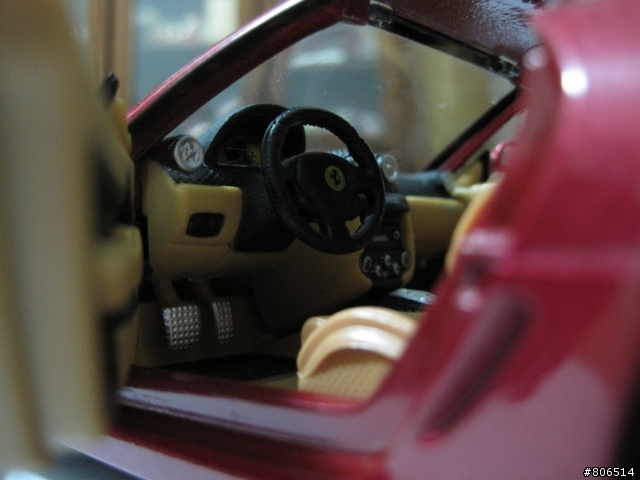 [開箱]Maisto 1:24 Ferrari 599 GTB (紅)