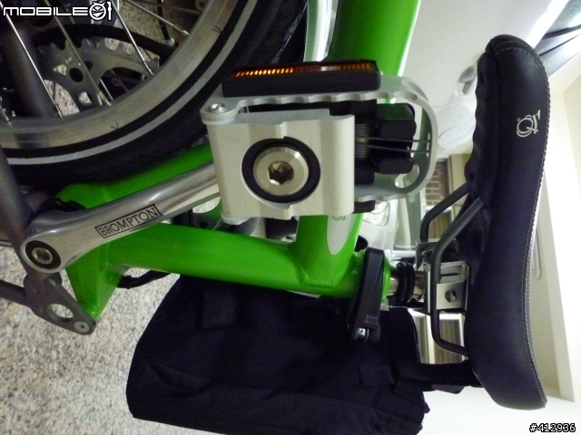 [開箱] BROMPTON Titanium 2010年式 蘋果綠 客製P把鈦布! 鈦布vs鈦鳥大比拼~