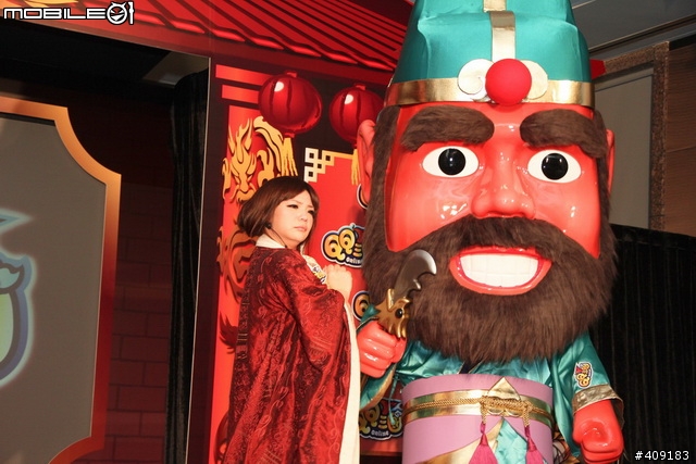 [採訪]史上最顛覆的小喬與周瑜現身站台！《QQ三國》搞笑上市
