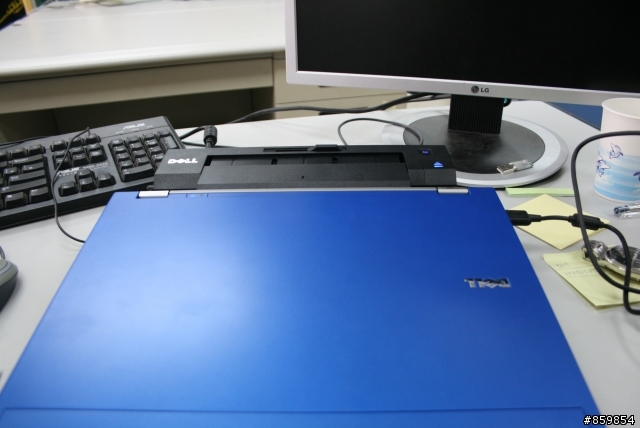 [開箱文] Dell LATITUDE E6410 + E-Port Plus 亂亂的開箱文.....