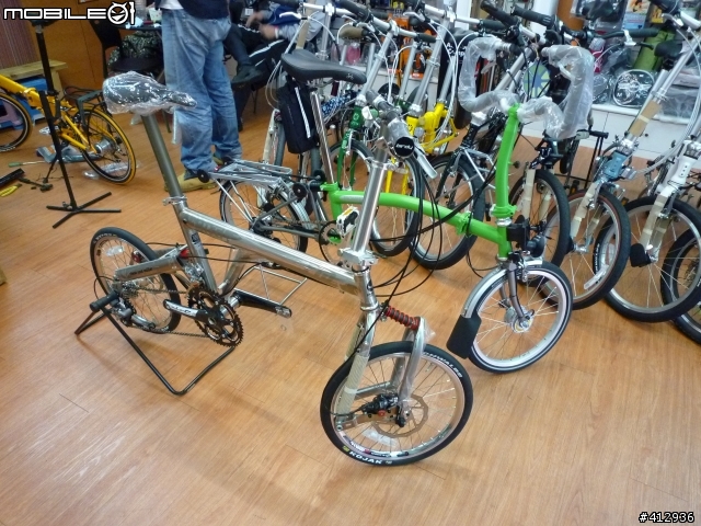 [開箱] BROMPTON Titanium 2010年式 蘋果綠 客製P把鈦布! 鈦布vs鈦鳥大比拼~