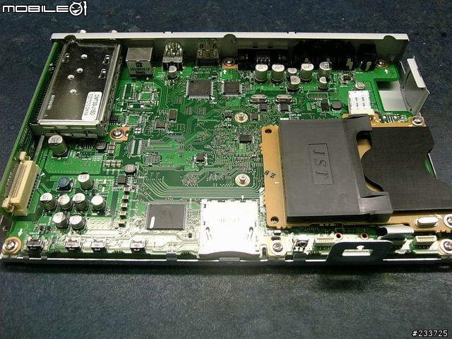 [開刀文]解剖 I.O DATA デジタルチユ ーナー  HVT-BCT300 及 東芝デジタルチユ ーナー  D-TR1
