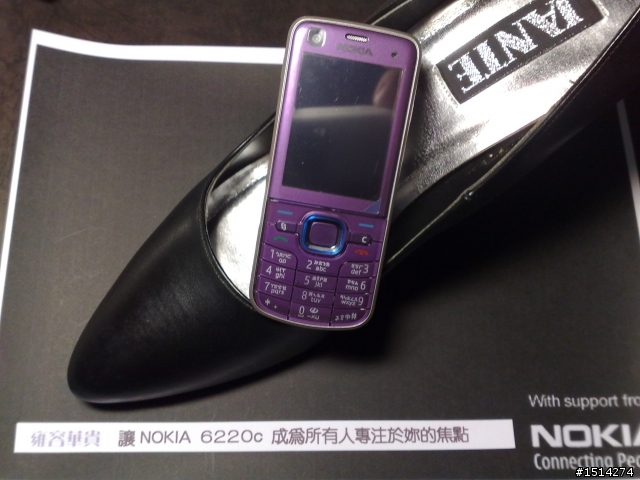 【回顧開箱】氙氣瀰漫，媚惑你的視界 NOKIA 6220c