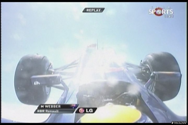 喔喔喔...飛起來了......紅牛飛起來了XD