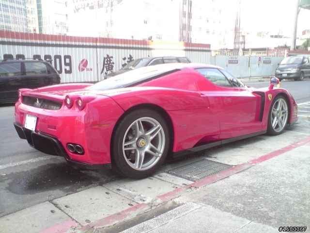Enzo Ferrari在台灣不止一台?
