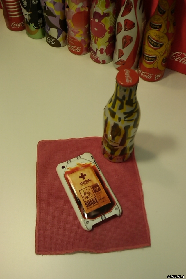 新入手STAYREAL 的iphone3GS CASE