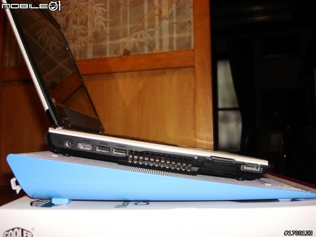 [開箱文]CoolMaster NotePal Color Infinite ∞ 筆電散熱器