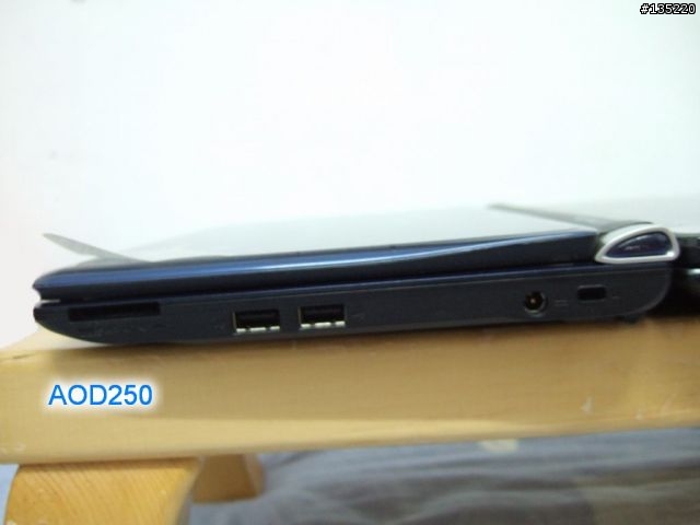 acer10.1吋小筆電AO533開箱+AOD250比較