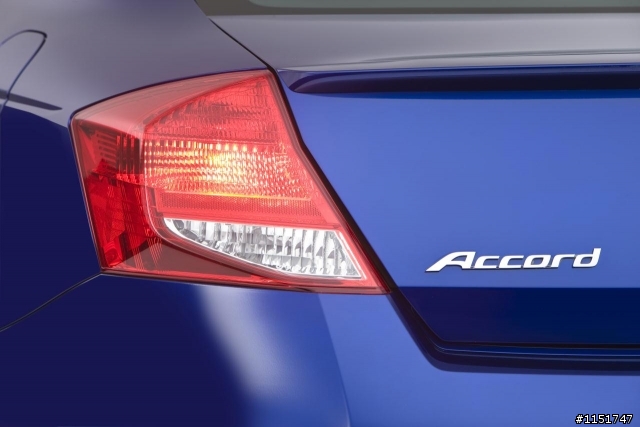 Accord coupe 小改款照片