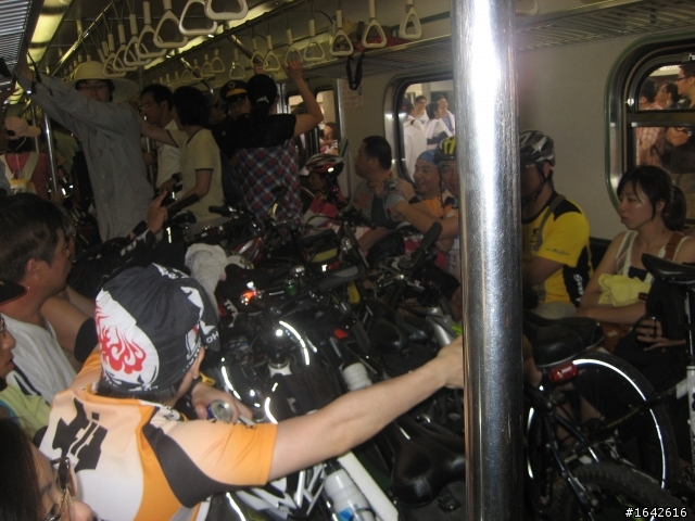 騎車若只是想, 那….路好遠, 騎車若付諸於行動, 那….路只是在前方不遠處, 另類一日搞笑四北輕鬆單騎